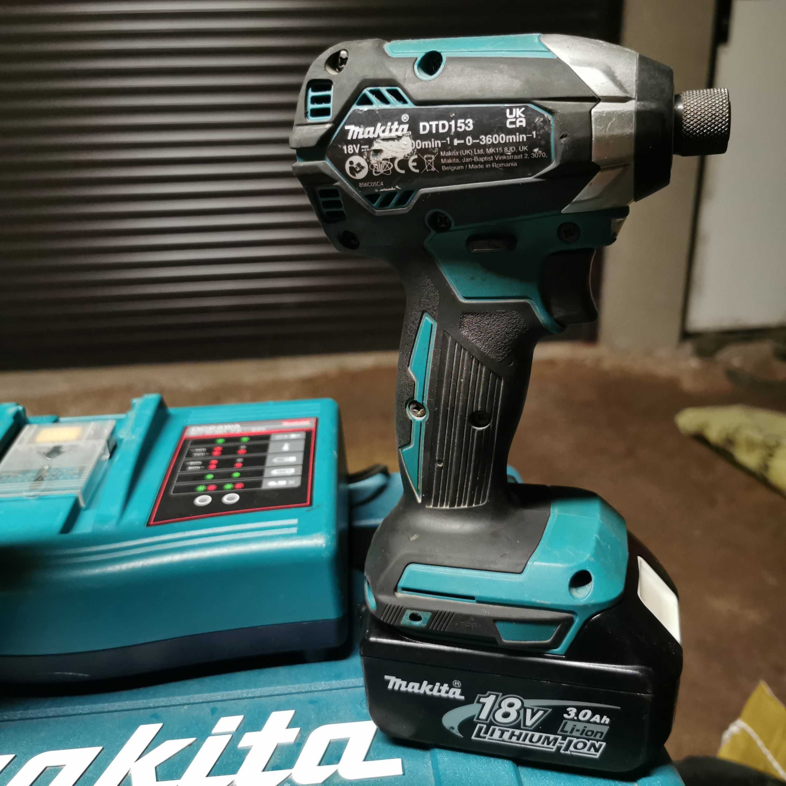 Makita zakrętarka i wkrętarka (Dtd153 + Dhp456)