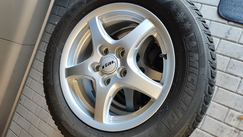 Koła zimowe 15' 195/65 R15 Michelin Alpin 5