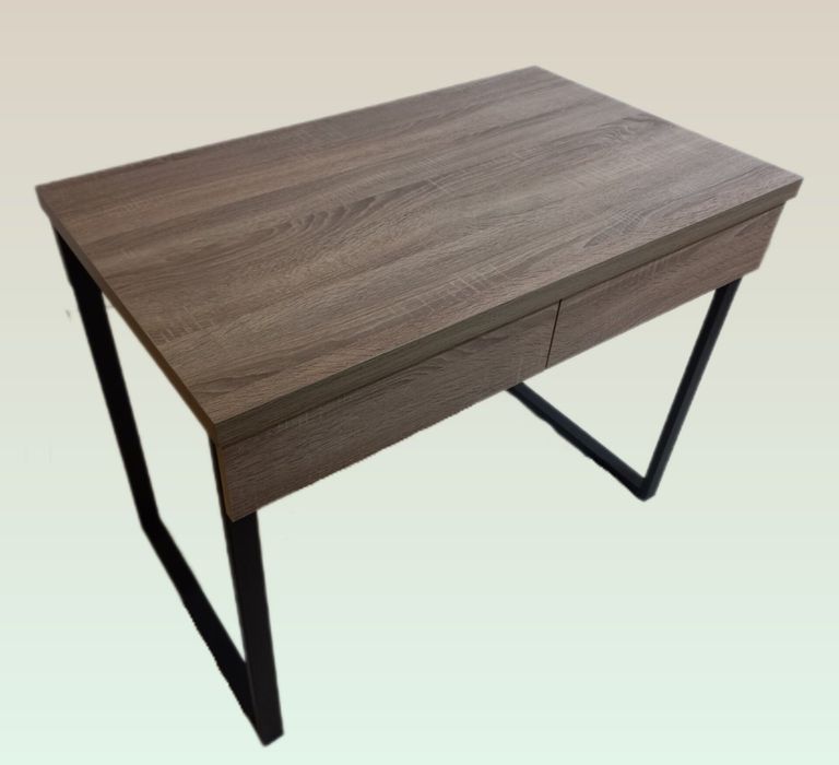 Стіл у стилі Лофт