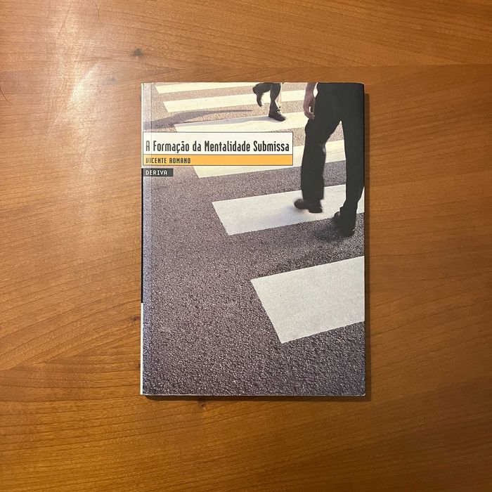 Vicente Romano - A Formação da Mentalidade Submissa (envio grátis)