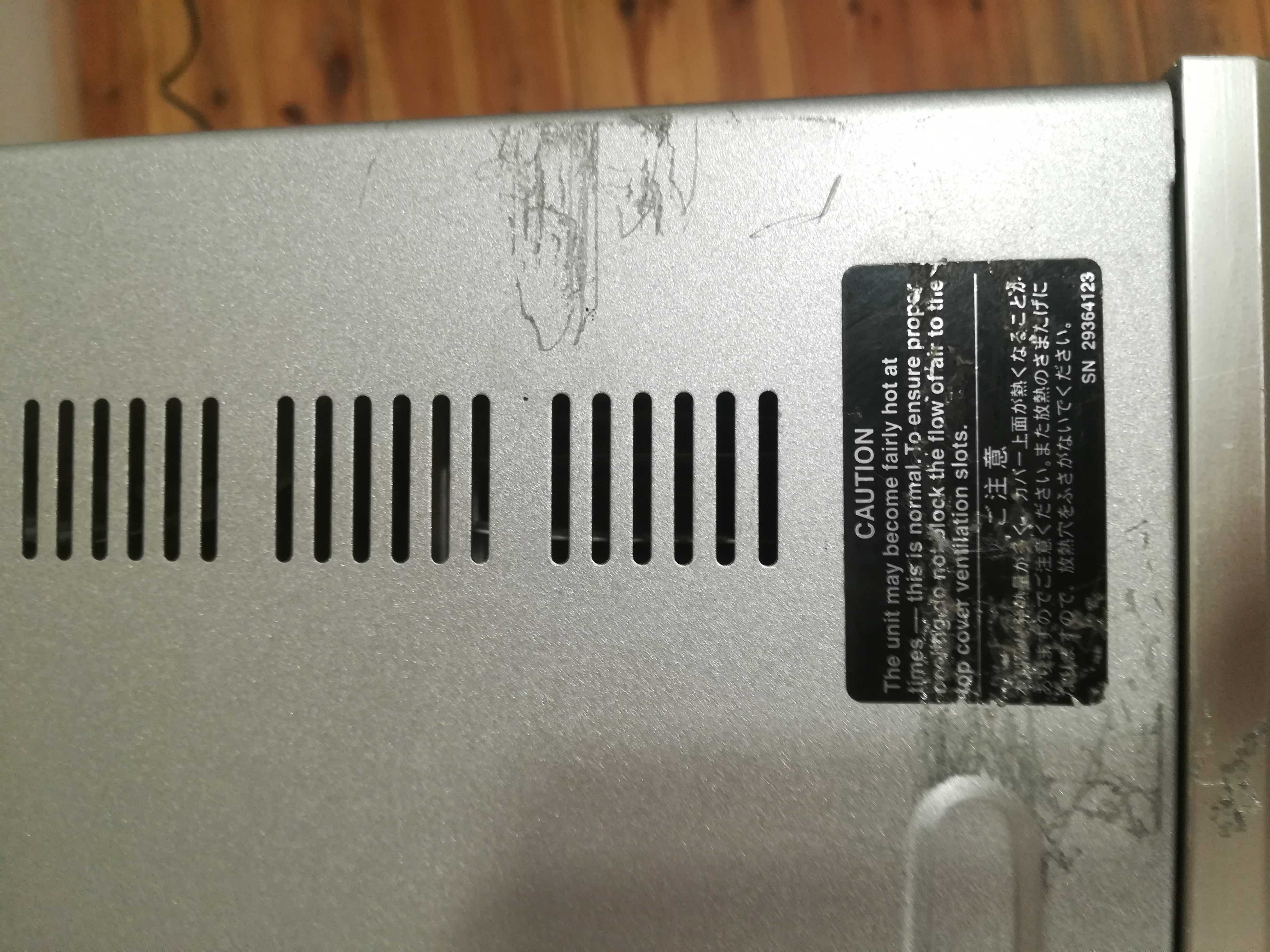 Amplituner Onkyo TX-SR304E