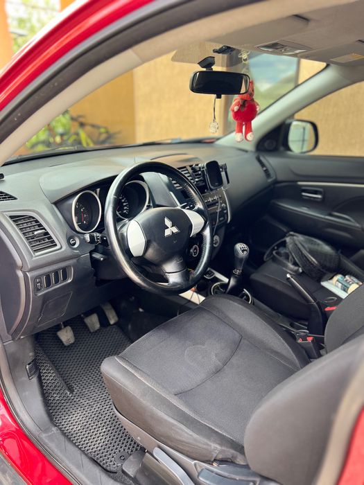 Продам Mitsubishi asx