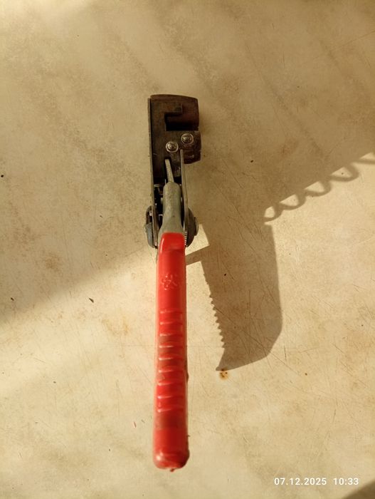 Продам стрипер .