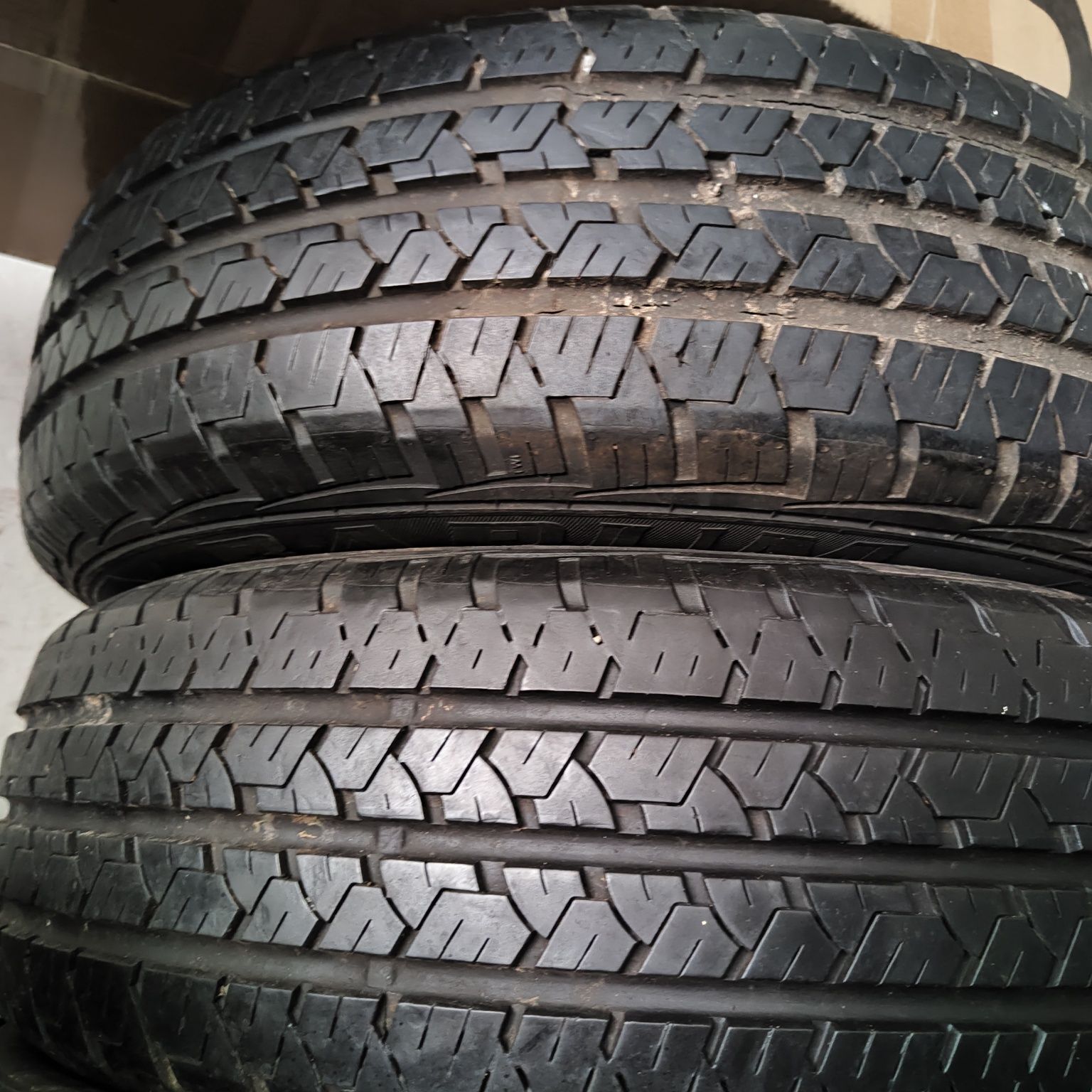 Barum Vanis 205/65/15 para