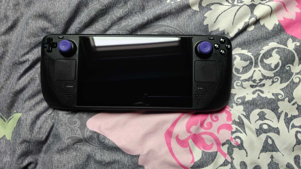 Konsola Steam Deck LCD 256GB SSD + 256 microSD Samsung + case