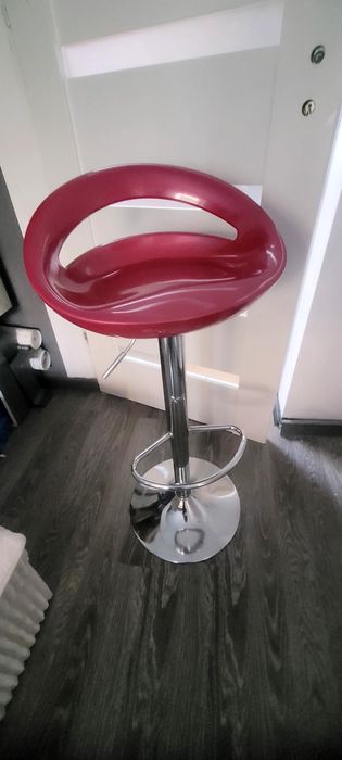 Meble .Hokery do jadalni.