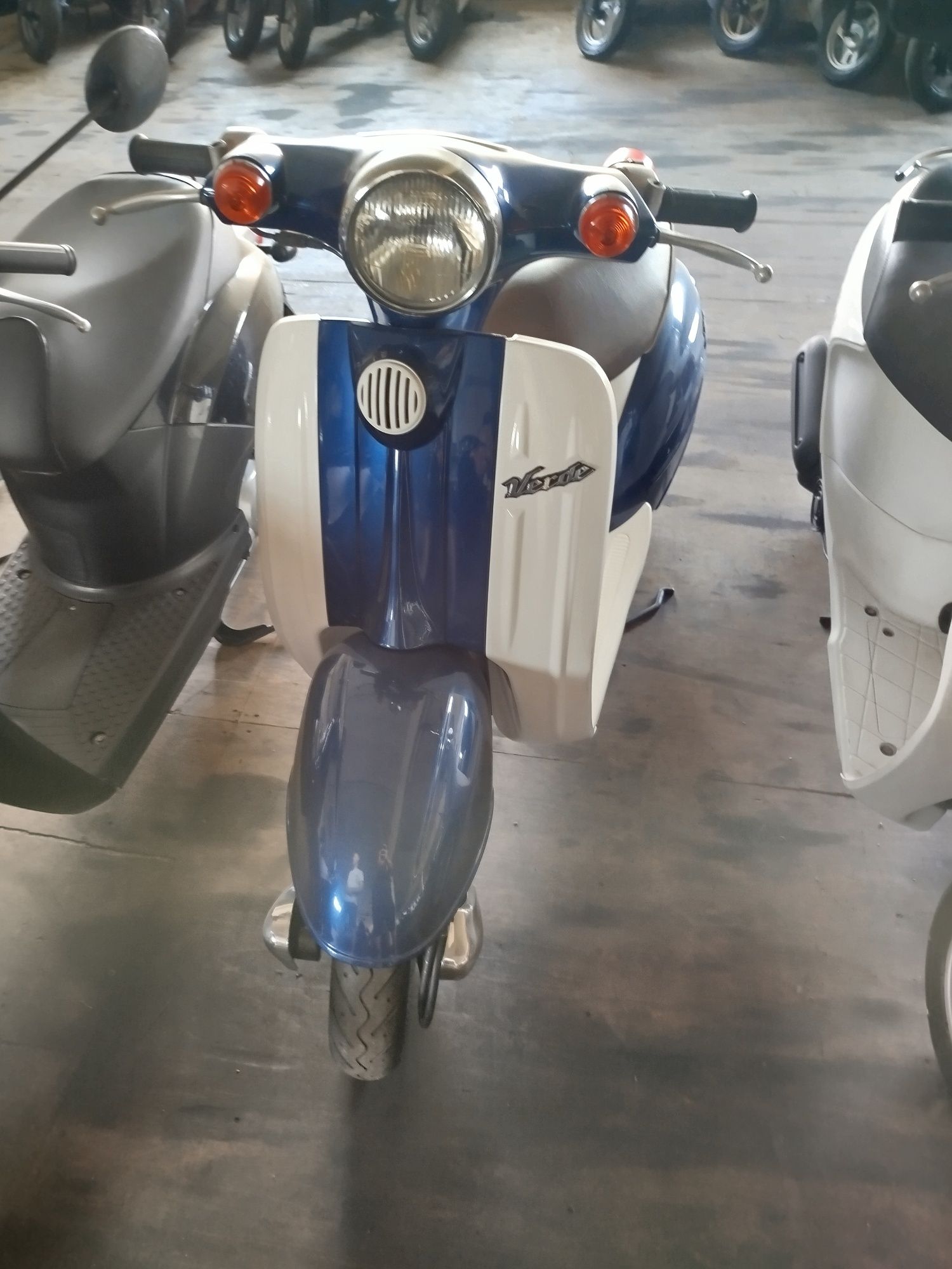 Скутер Honda Scoopy