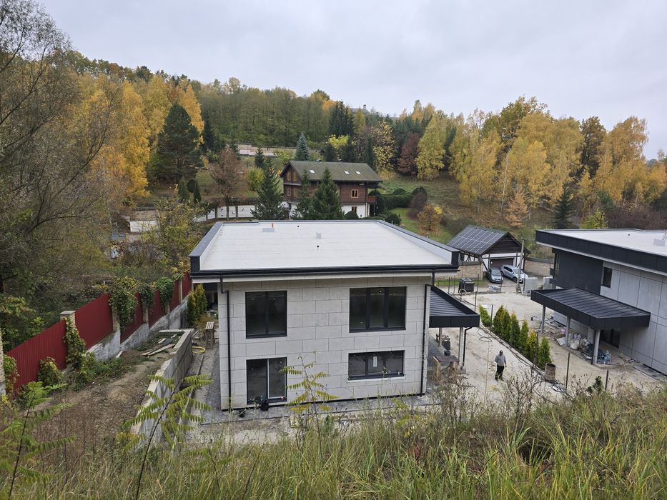 Будинок 230 м2 панорама газ 16 соток газон с. Лісники поруч Ходосівка