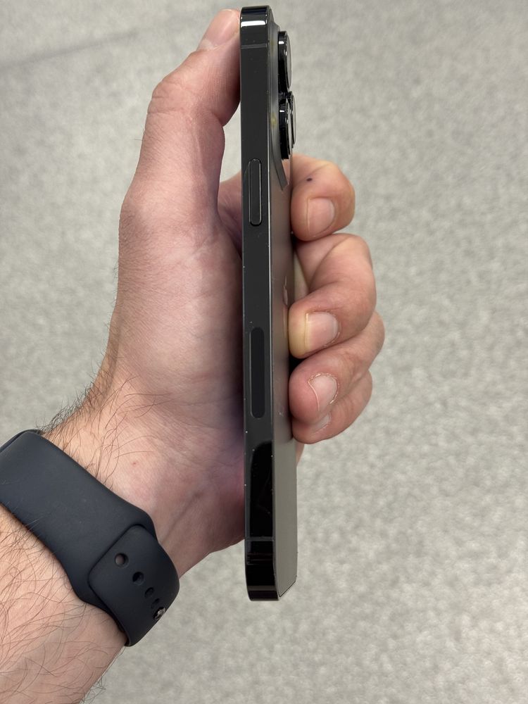 телефон iPhone 14 Pro Мах 128Gb Space Black Неверлок e-sim.
