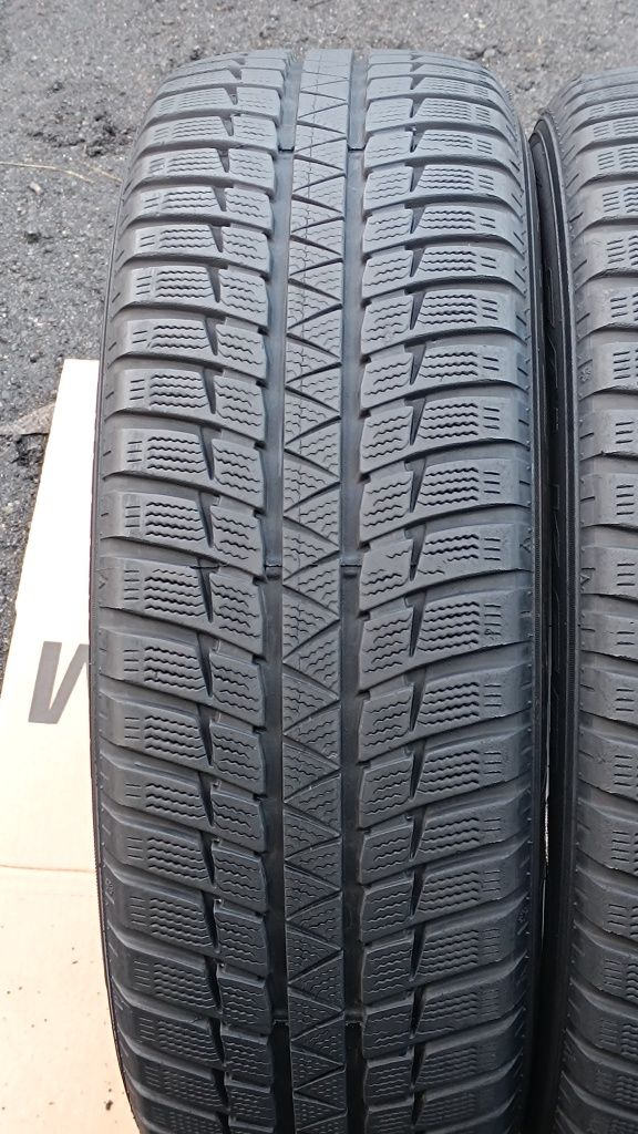 215/60R16 99H Falken HS449 Eurowinter