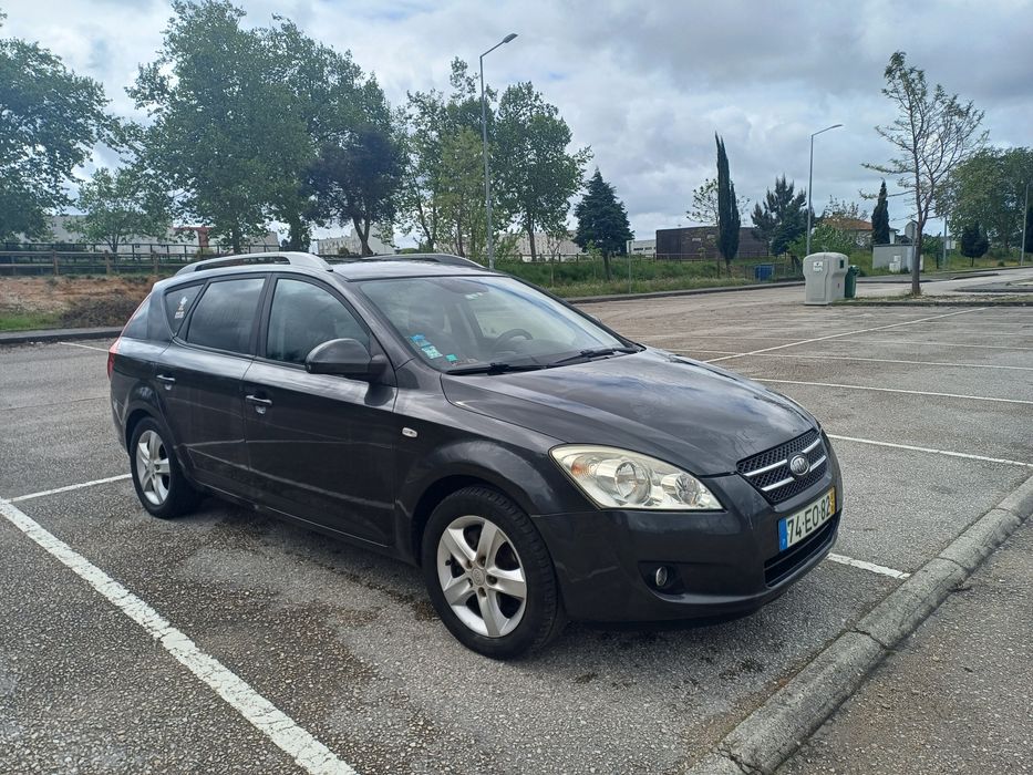 Kia ceed a GPL muito bom motor