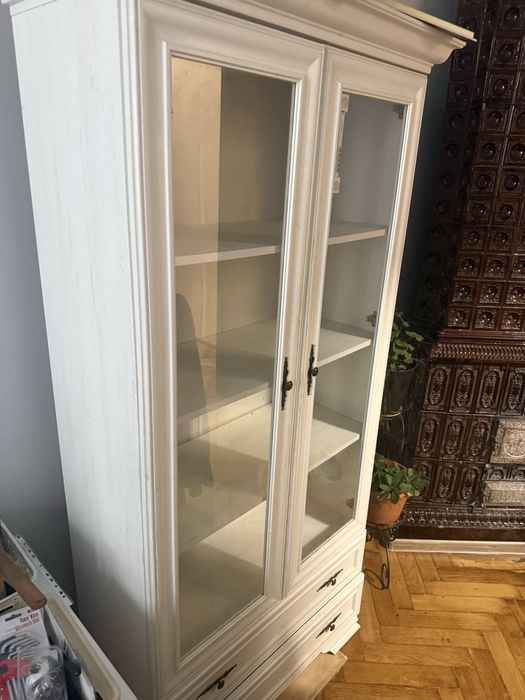 Сервант білий бу