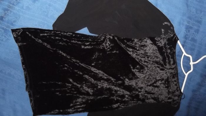 Платье красивое с рукавами