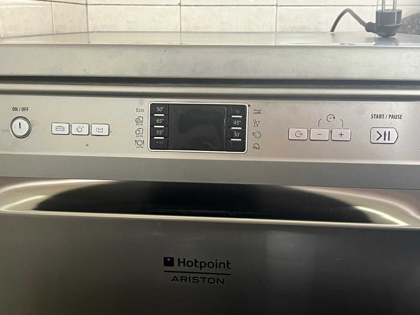 Máquina de Lavar Loiça Hotpoint-Ariston