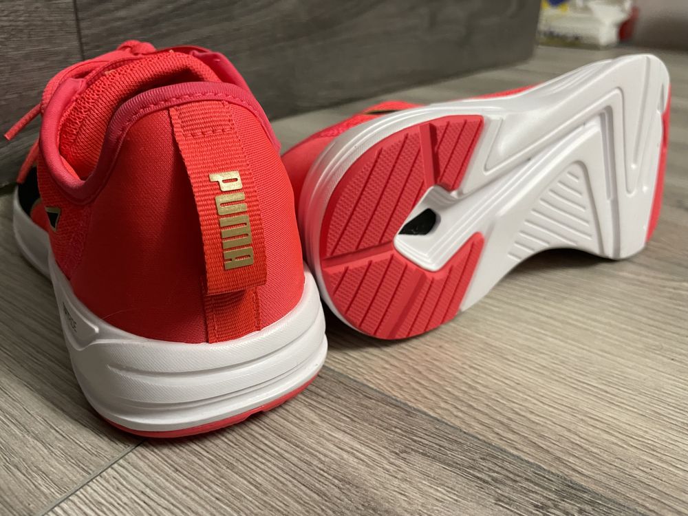 Кроссовки Puma,яркие на лето