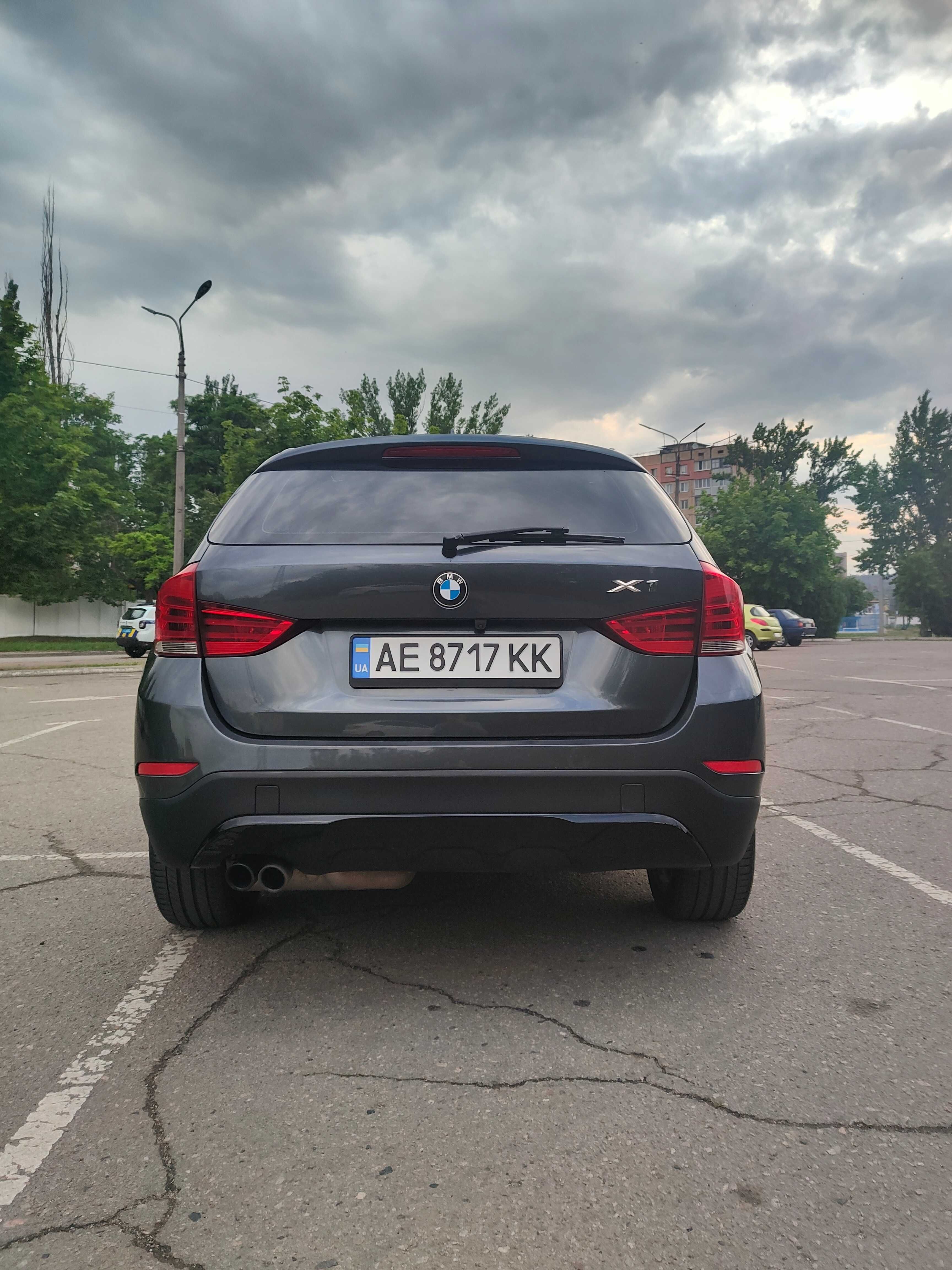 Продам БМВ х1 2014 xDrive 28i