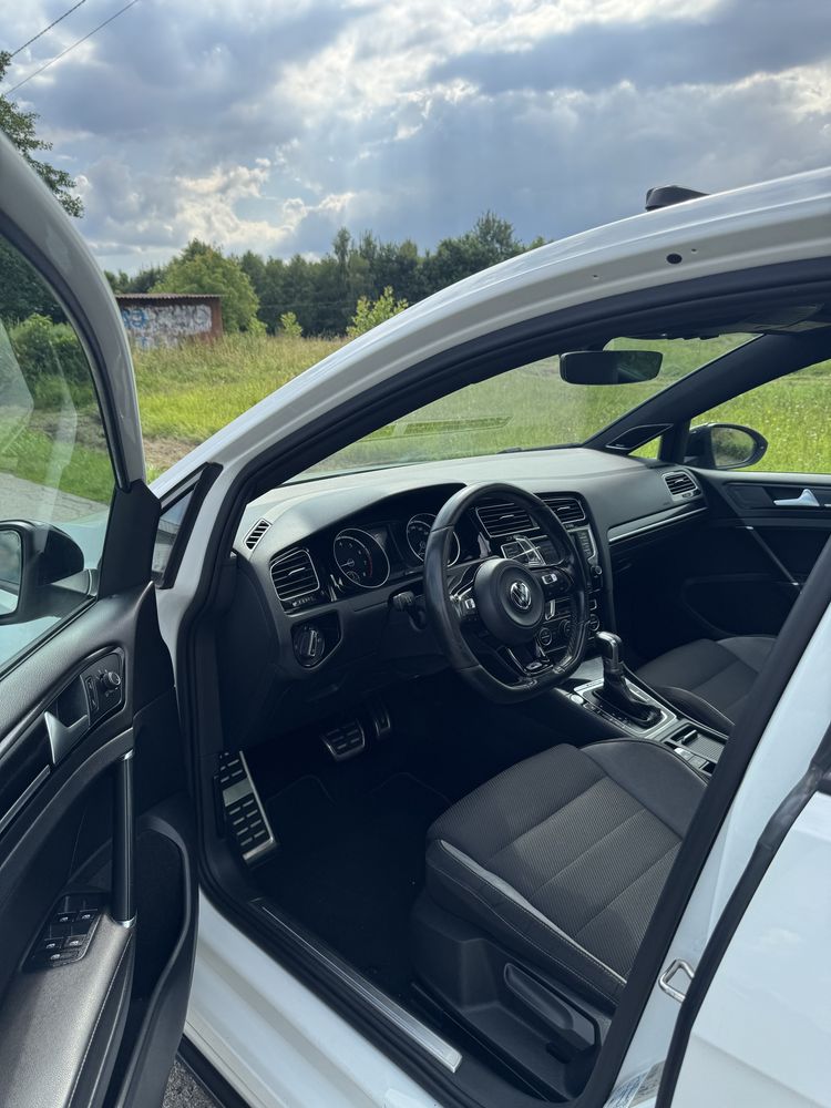 Volkswagen Golf 7R 2.0 TFSI