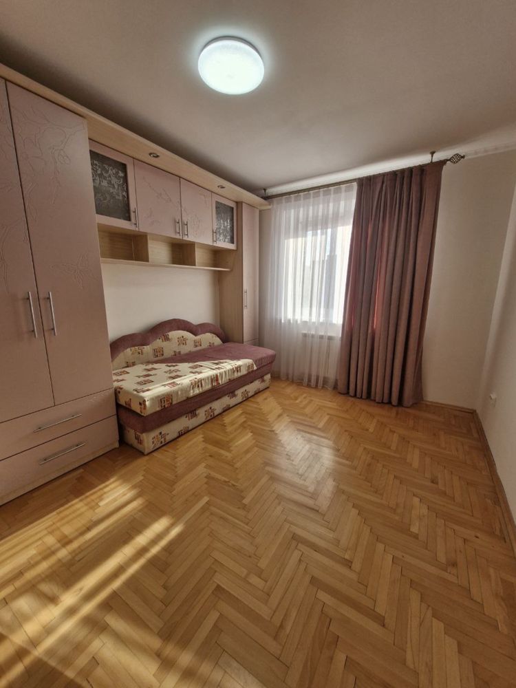 Продається 3к квартира