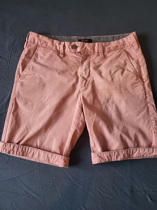 Spodenki męskie chinosy Tad Baker. Rozmiar M