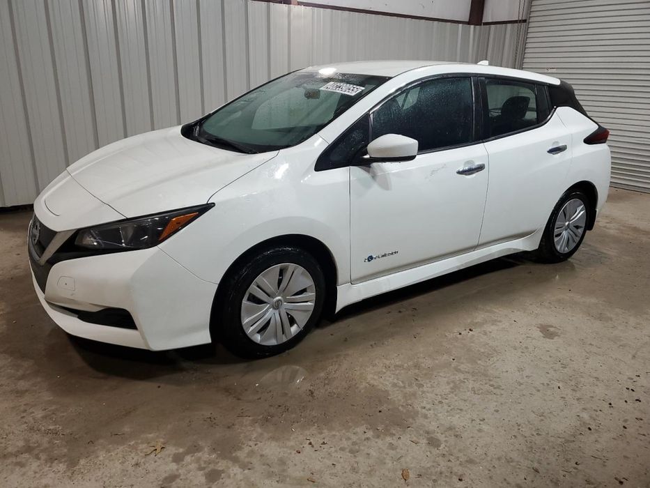 Бампер Nissan Leaf 2017- разборка нісан ліф запчастини авторозбірка