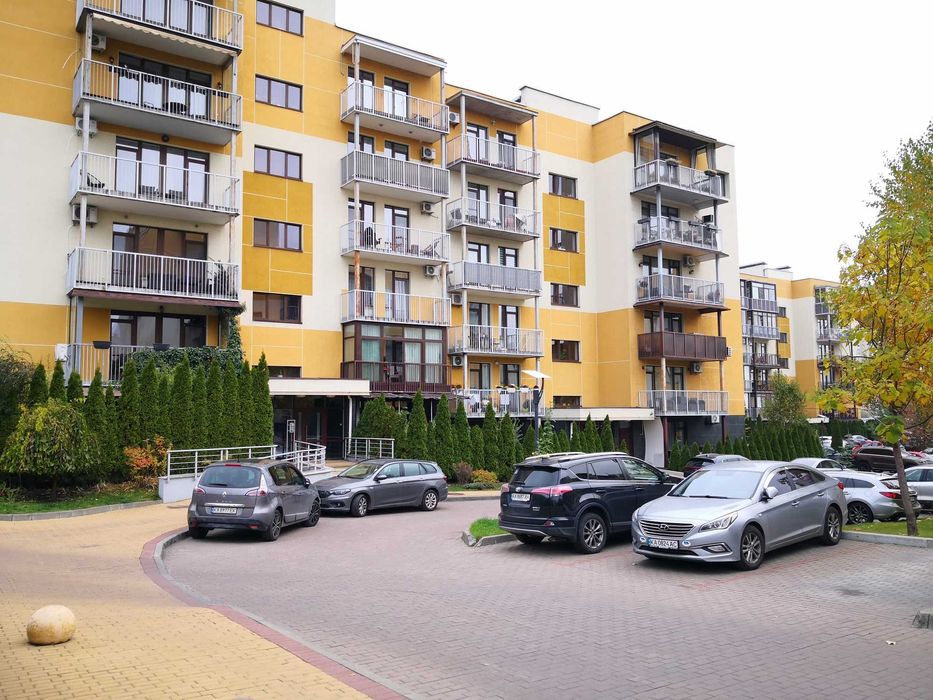 Продам 4-х комнатную квартиру ЖК Липинка в Киеве метро Нивки Подол