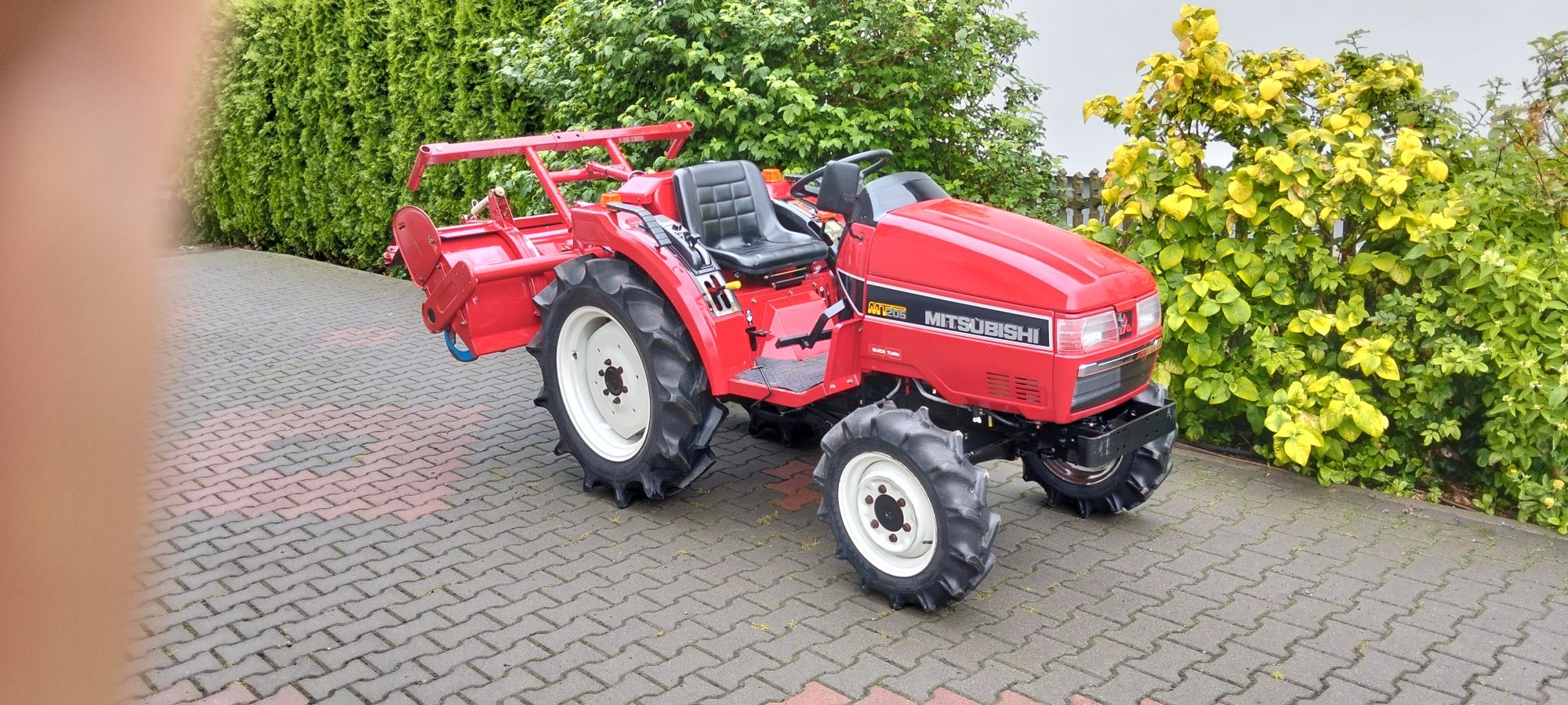 Traktorek 4x4 jak  nowy Mitsubishi 20km ciągnik glebogryzarka Kubota y