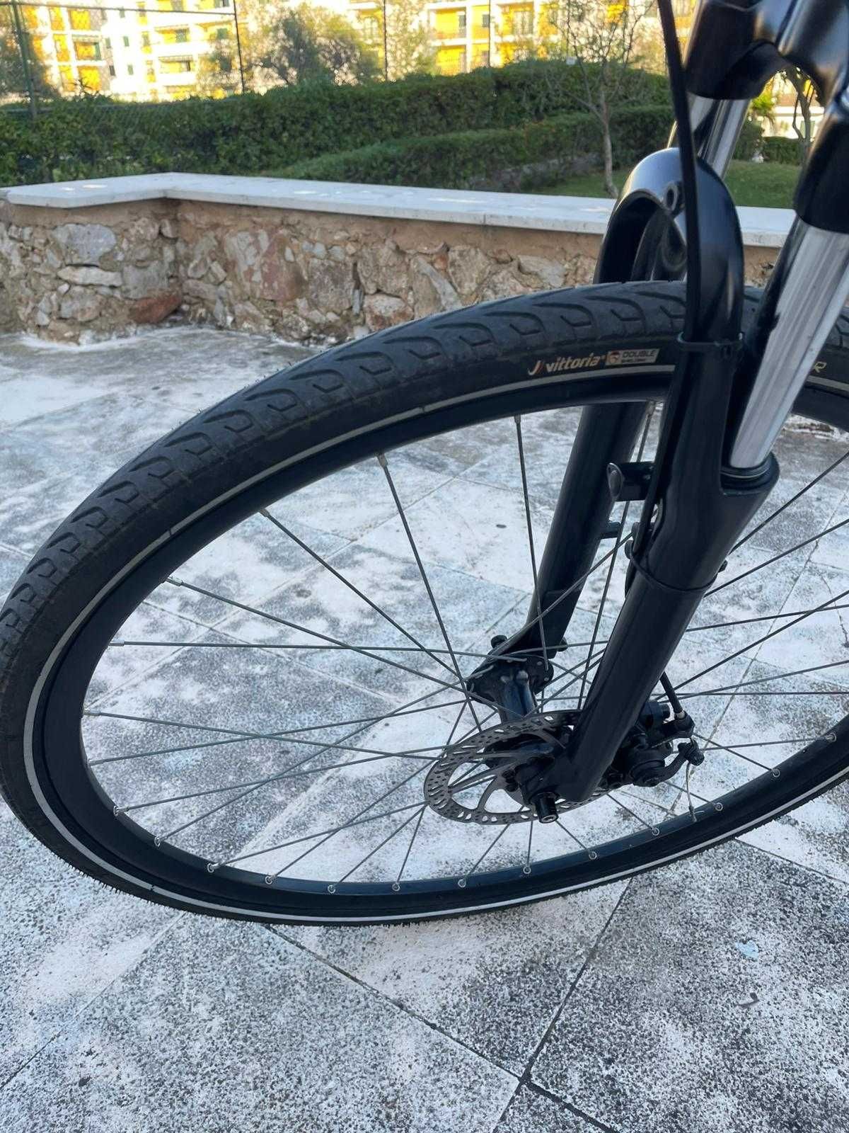 Bicicleta Riverside 500 RC