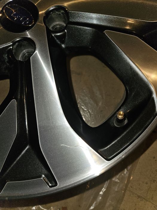 Диски Subaru R18