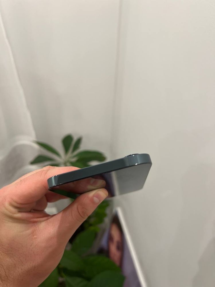 Iphone 12 Pro Max на 512 gb Неверлок