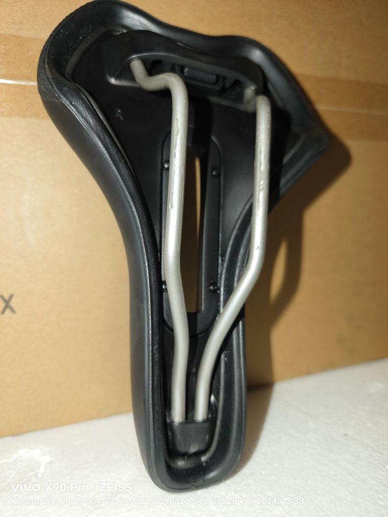 Siodełko SELLE ROYAL Premium Athletic Ellipse 160mm