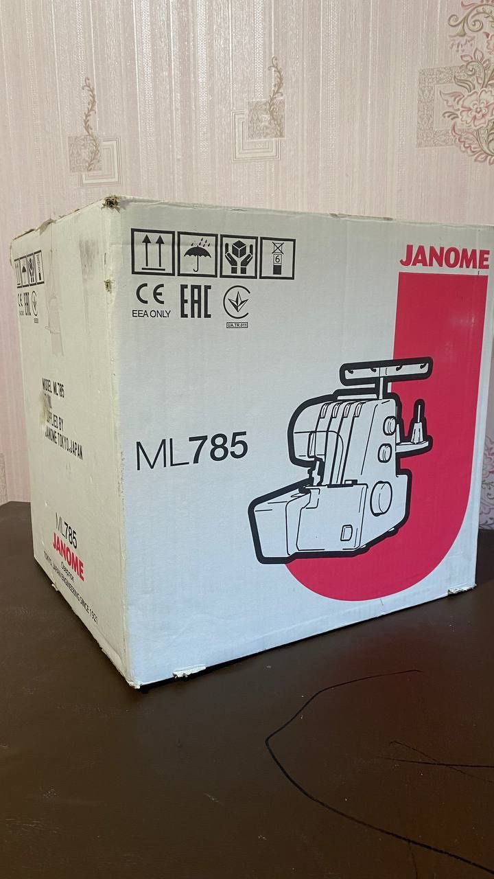 Оверлок Janome ML 785