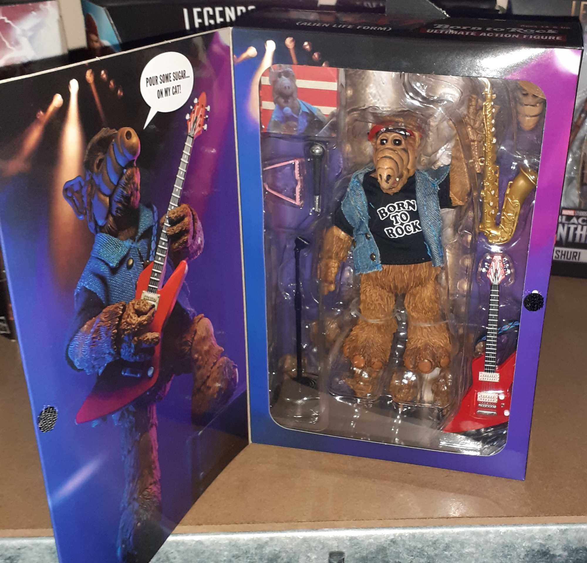 ALF Ultimate Born to Rock Alf Figurka 15 cm NECA