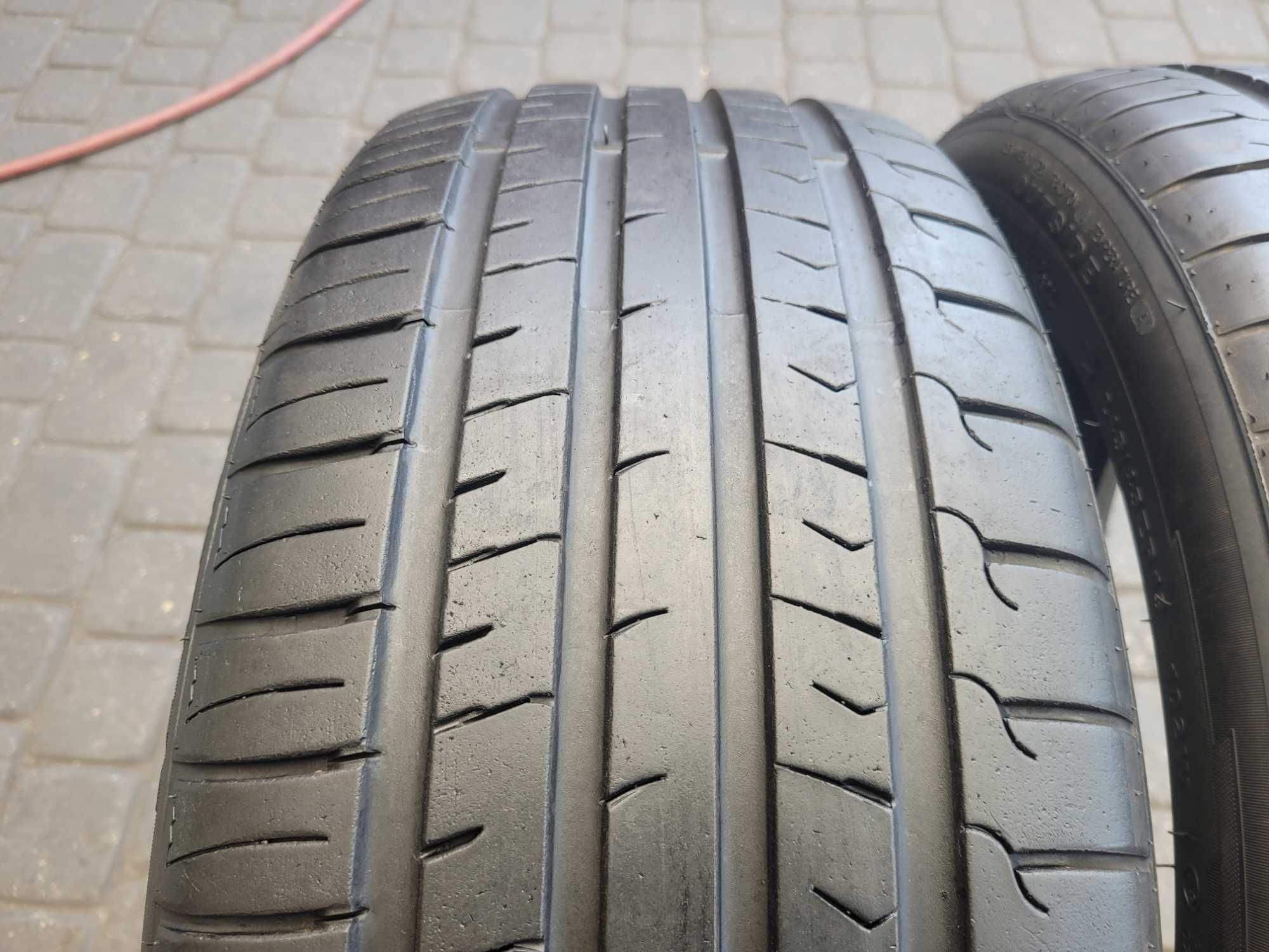 245 / 45 R 19  Firemax