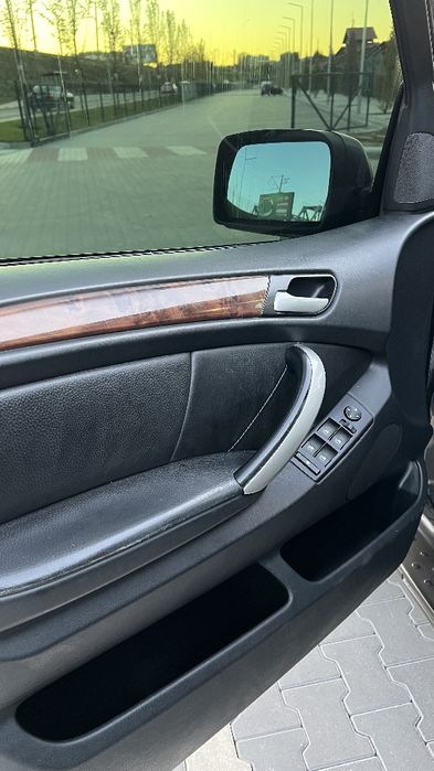 ОБМЕН Bmw X5 4.4