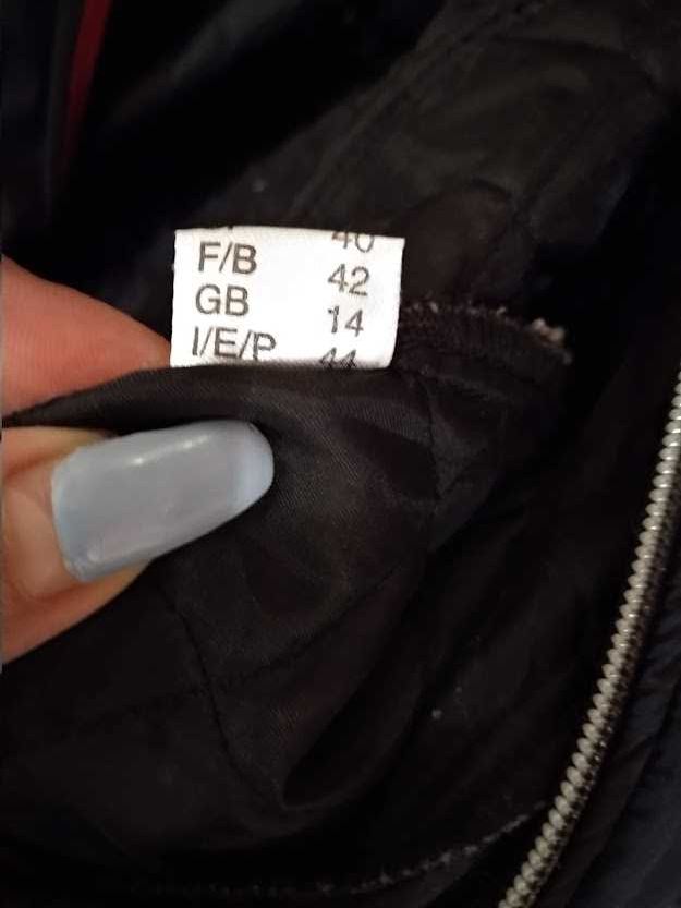 Легенькая стеганная демисезонная удлиненная куртка пальто XL/50 XXL/52