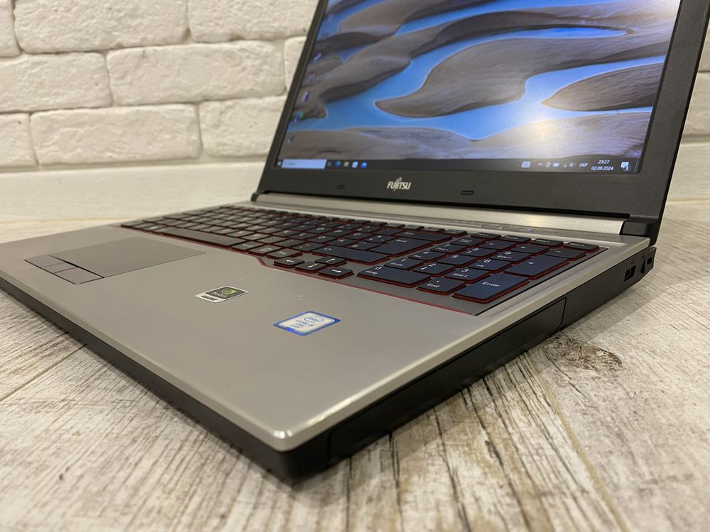 Ноутбук Fujitsu celsius h760 i5-6440HQ/32 DDR4/500Gb SSD/Nvidia m600m