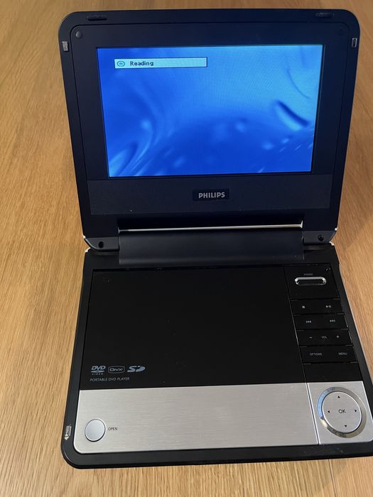 Odtwarzacz DVD Philips PET731/12