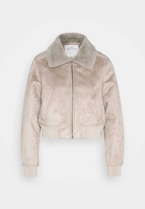 Бомбер Hollister