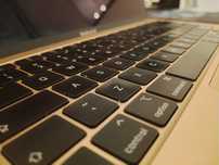Klawiatura z obudową topcase MacBook Air A2179  Golden Rose