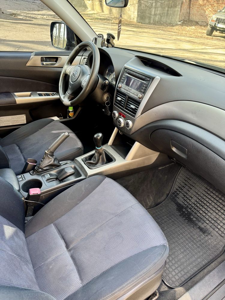 Subaru forester 2.5 atmo