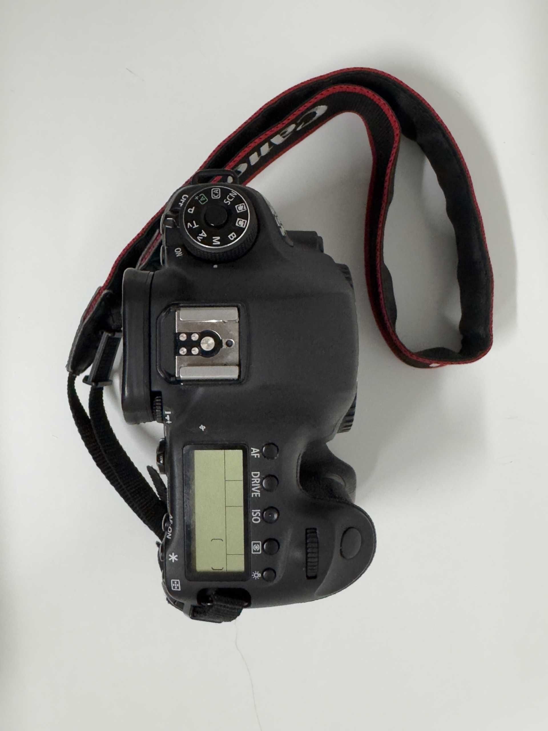Corpo Canon 6D + Grip