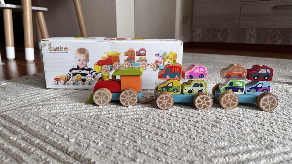 Деревяний потяг констуктор + 18 місяців