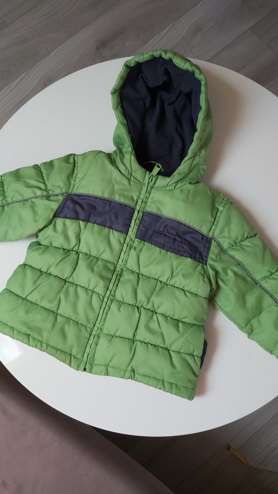 Zielona kurtka 98/104 chłodna jesień/ciepła zima dla chłopca