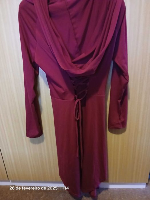 Vestido assimétrico nunca usado