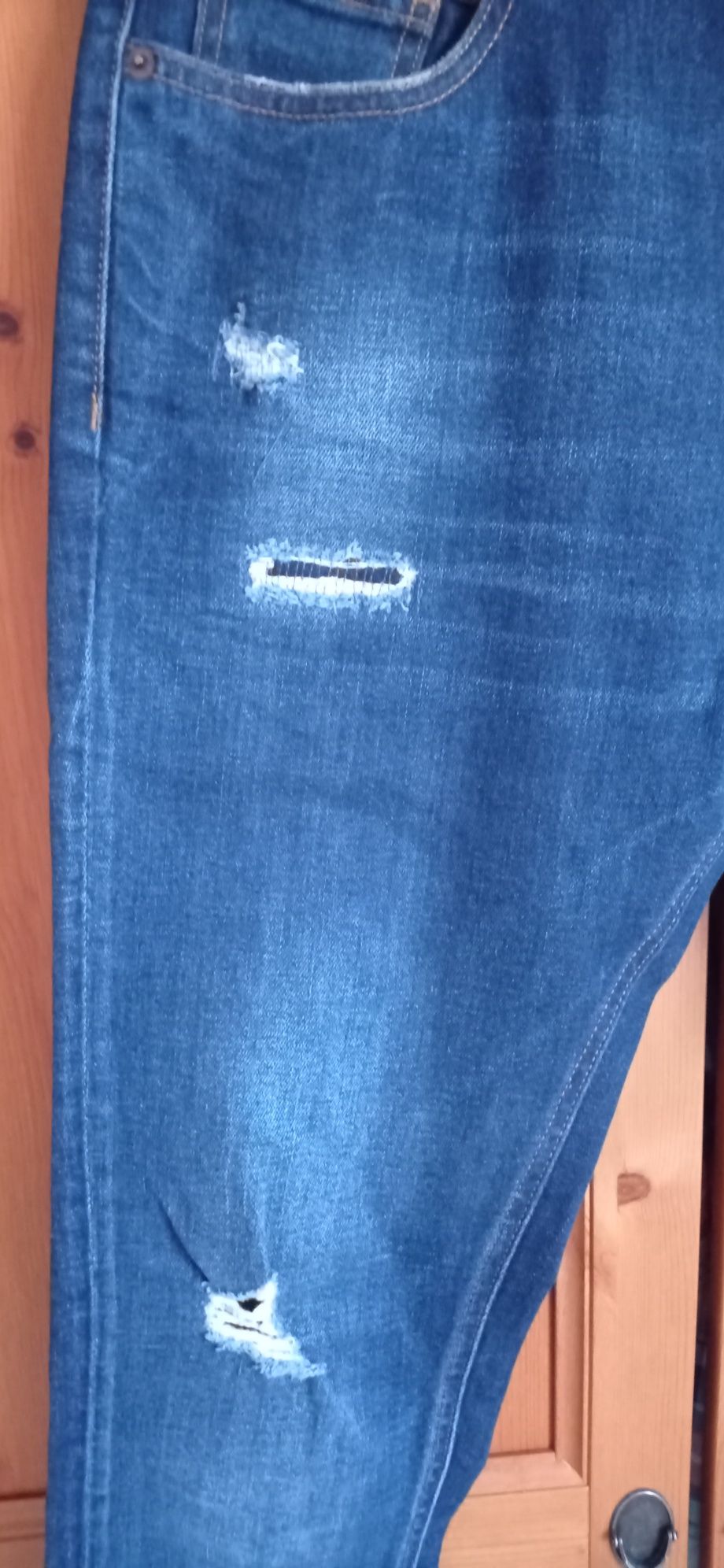 Jeansy Pull and Bear nowe i oryginalne z elastanem za 1/3 ceny rozm.31