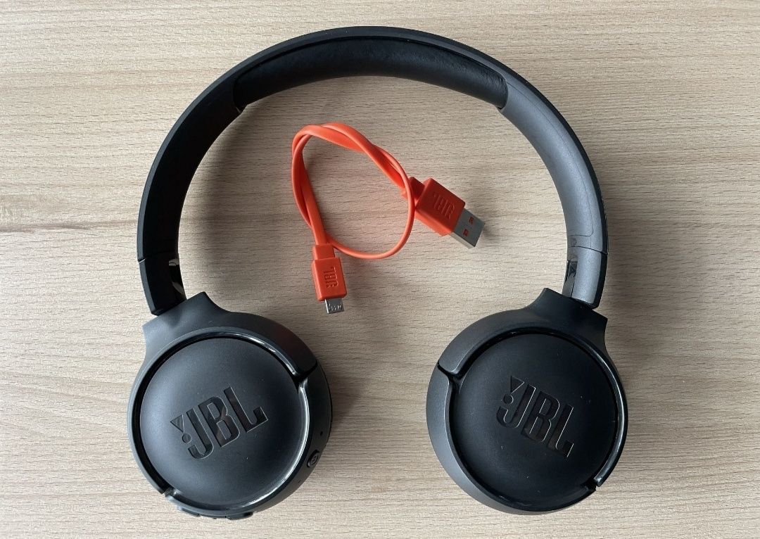 Słuchawki JBL bluetooth 500bt