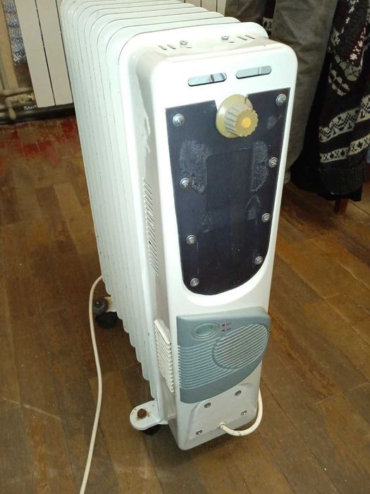 Продам масляный радиатор NSB-200 BF. 600 грн.