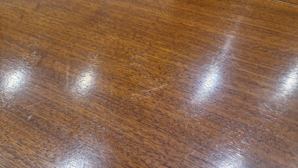 Drewniany stół - okrągły rozkładany piękny