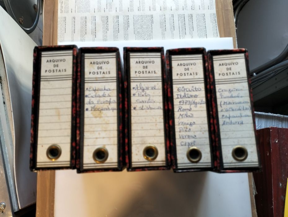 Coleção de 202 postais anos 70 com 5 arquivos