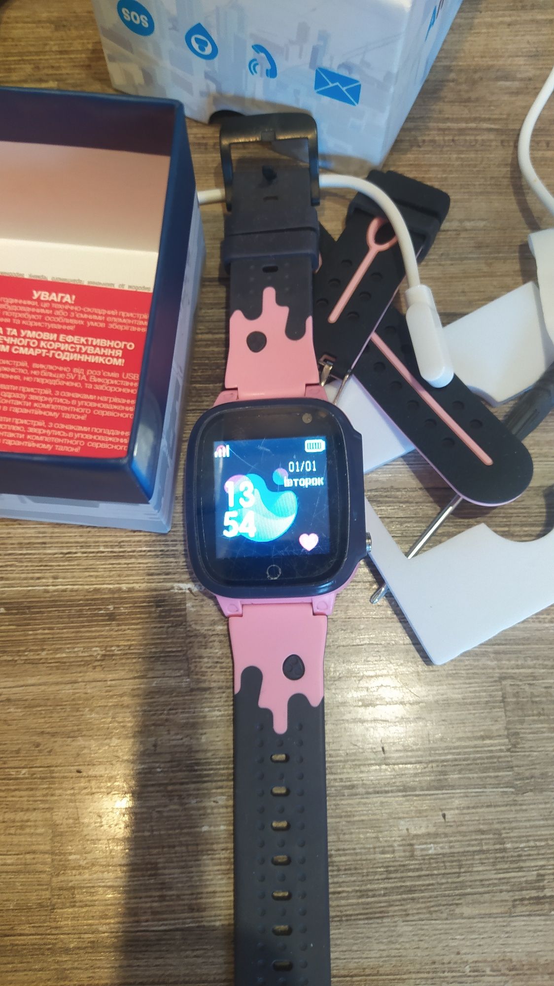 Смарт часы для детей AmiGo G008 MILKY GPS WIFI Pink
